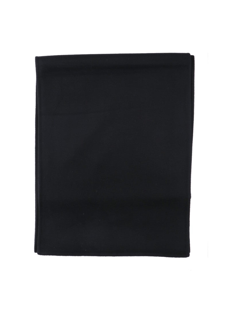 Classic Minimalist Black Berner Kuhl Scarf