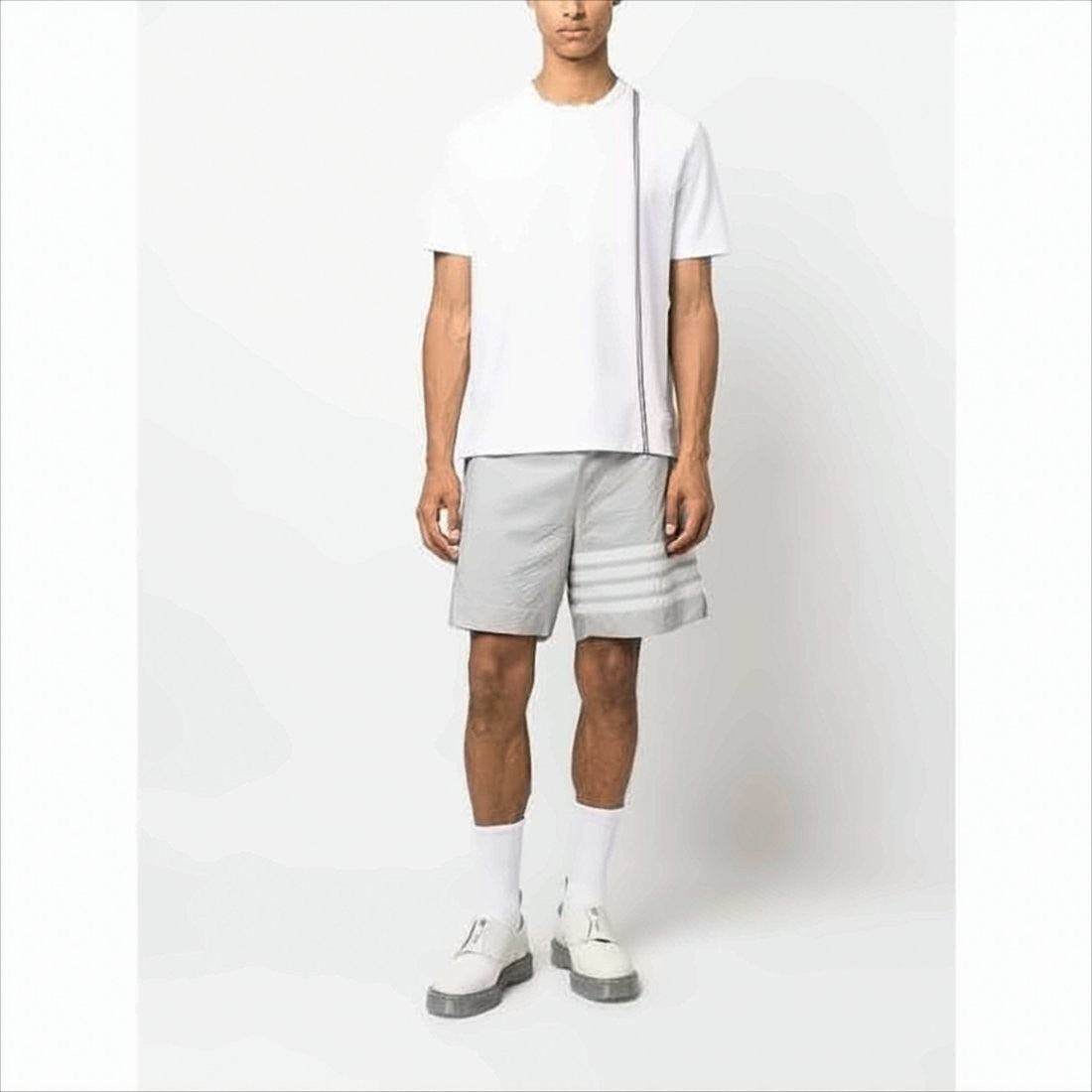 Short-Sleeved T-Shirt with Minimalist Stripe Detail