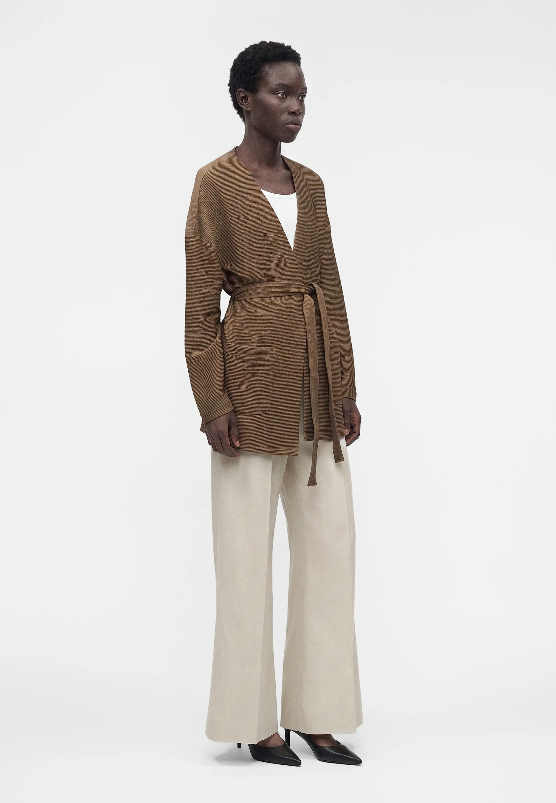 Ribbed Knit Jacket with Tailored Silhouette and Belt