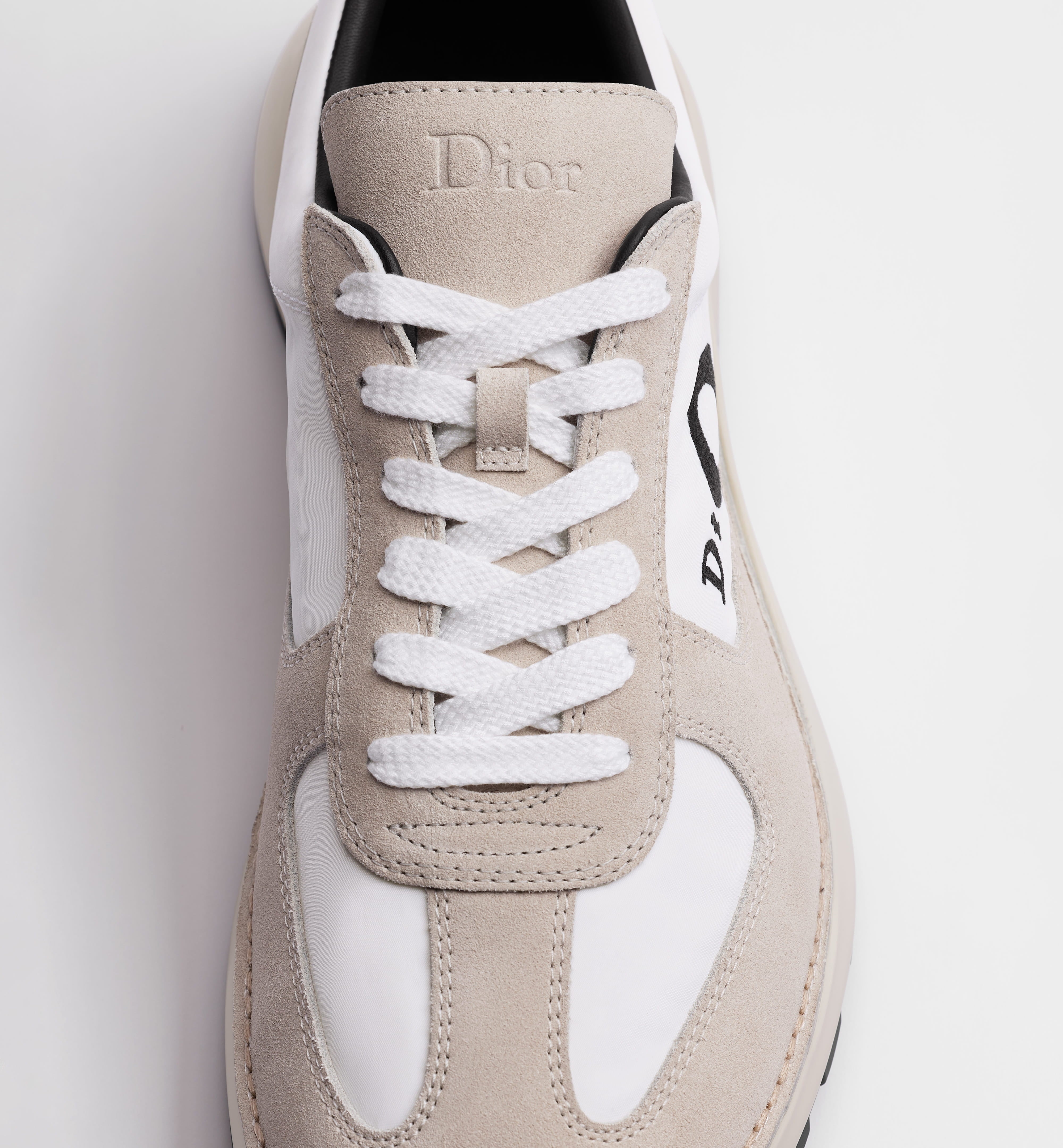 Low-Profile Sneaker With Textured Design And Bold Logo