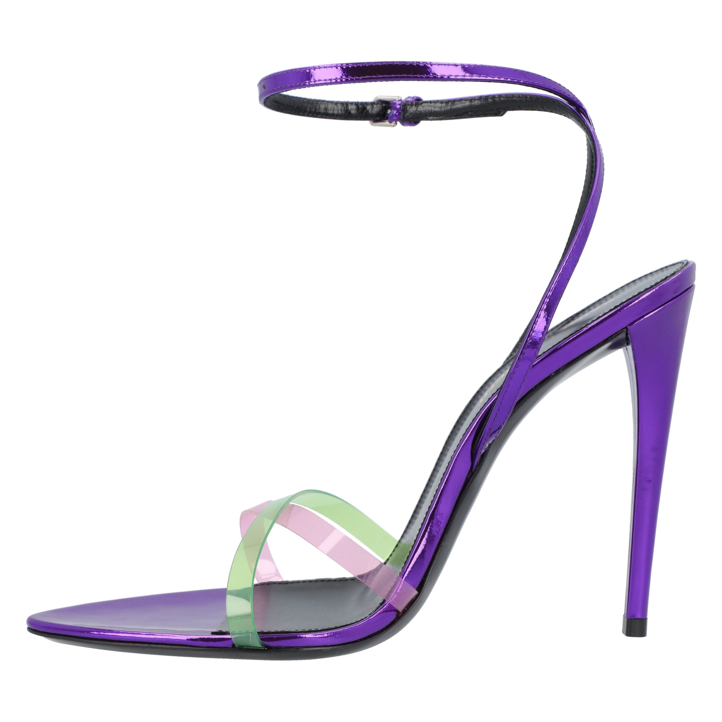 Gippy Patent Leather And Plexi Sandals Purple