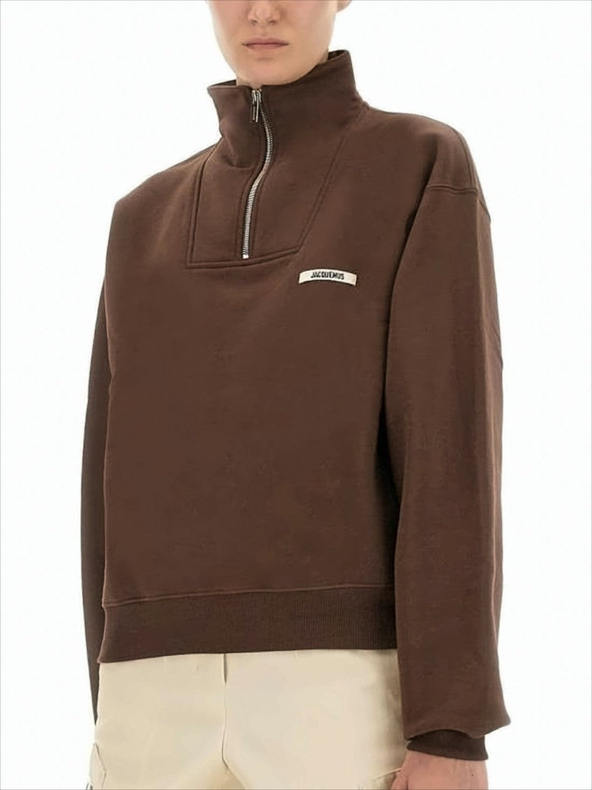 Cropped Turtleneck Sweatshirt with Half-Zip Closure