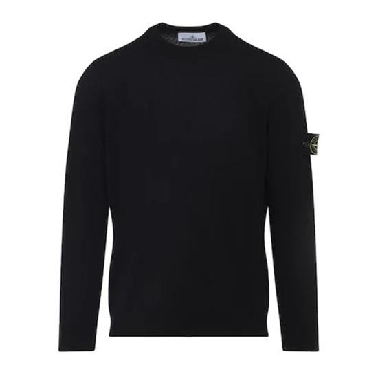 Classic Crew Neck Sweater with Minimalist Design