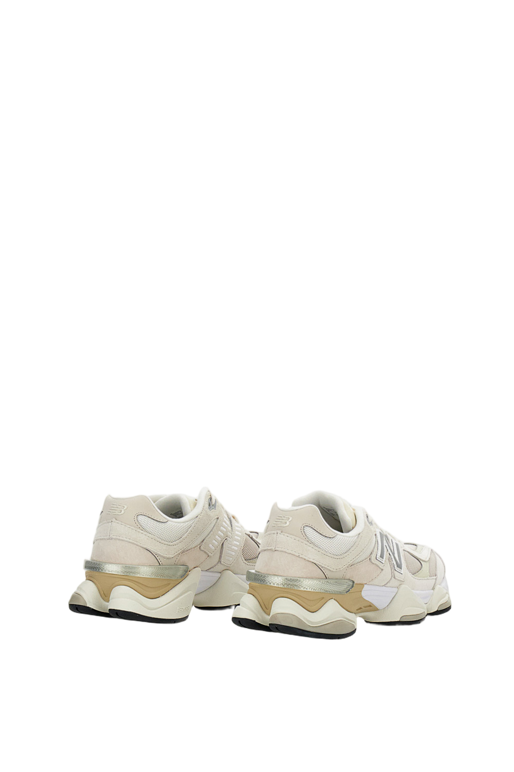 Premium Suede-Overlay Sneakers With Breathable Mesh Upper