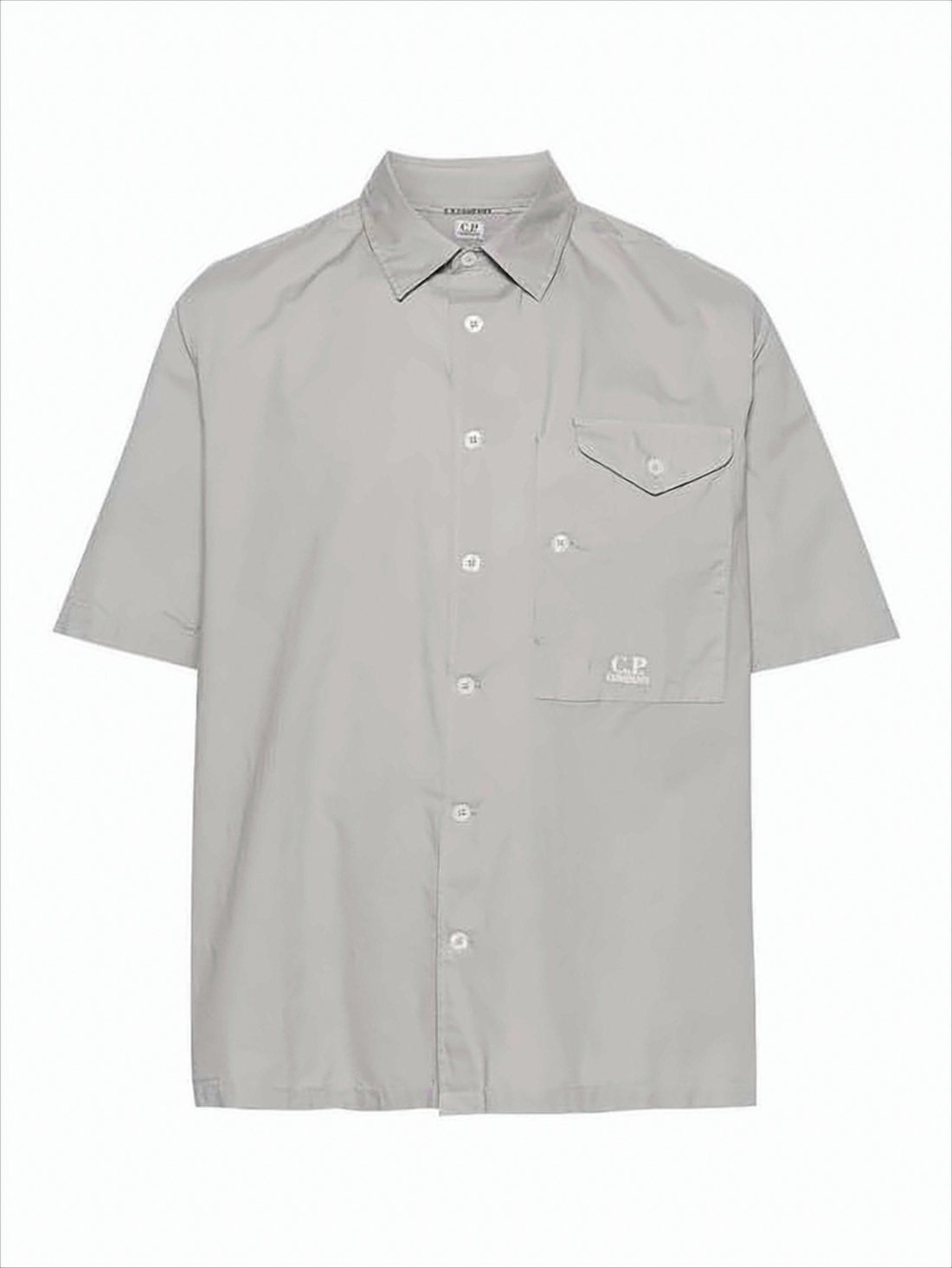 Boxy-Fit Short-Sleeve Shirt with Classic Collar and Flap Pocket