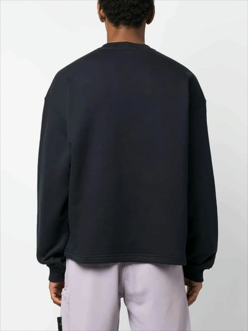 Relaxed Fit Long-Sleeve Black Sweatshirt