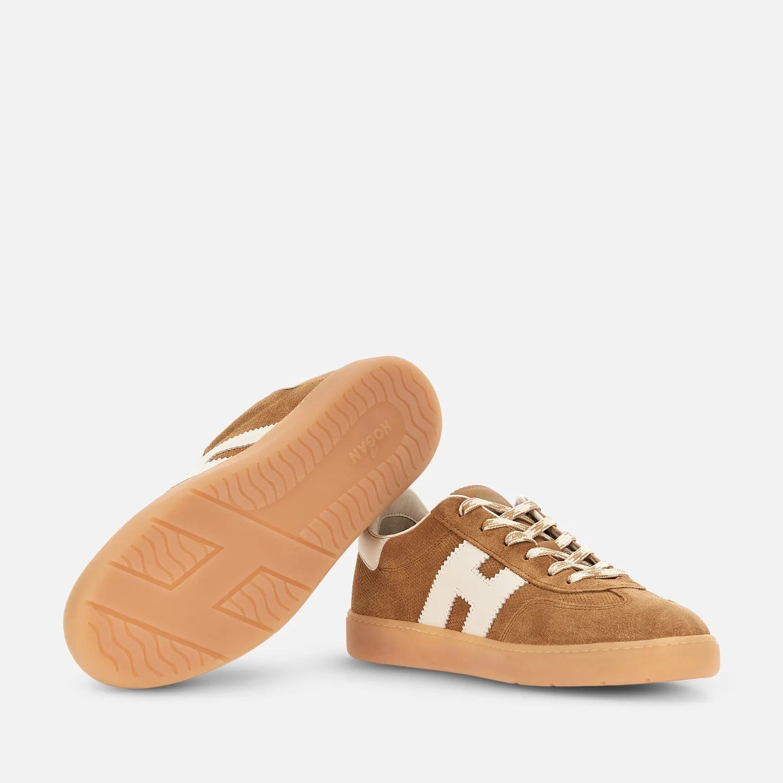 Cool Lace-Up Sneakers in Calfskin