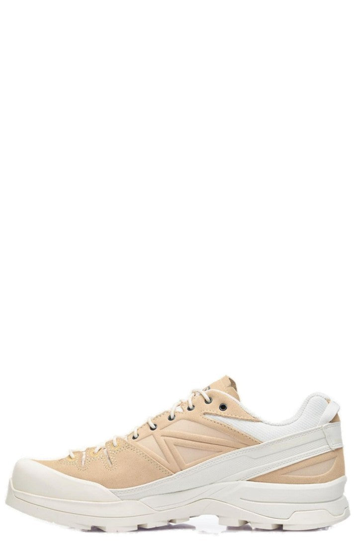 Low-Top Sneakers with Suede and Canvas Detailing
