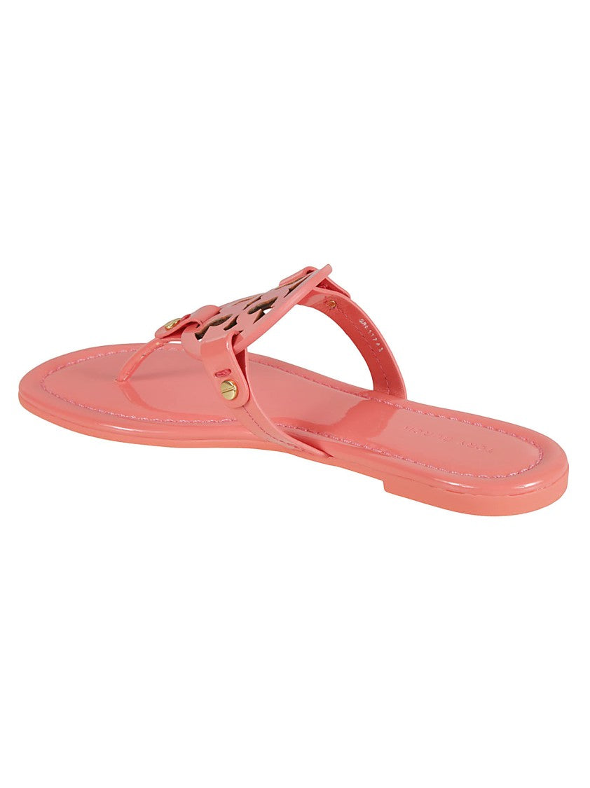 Minimalist Thong Sandals With Logo Embellishment