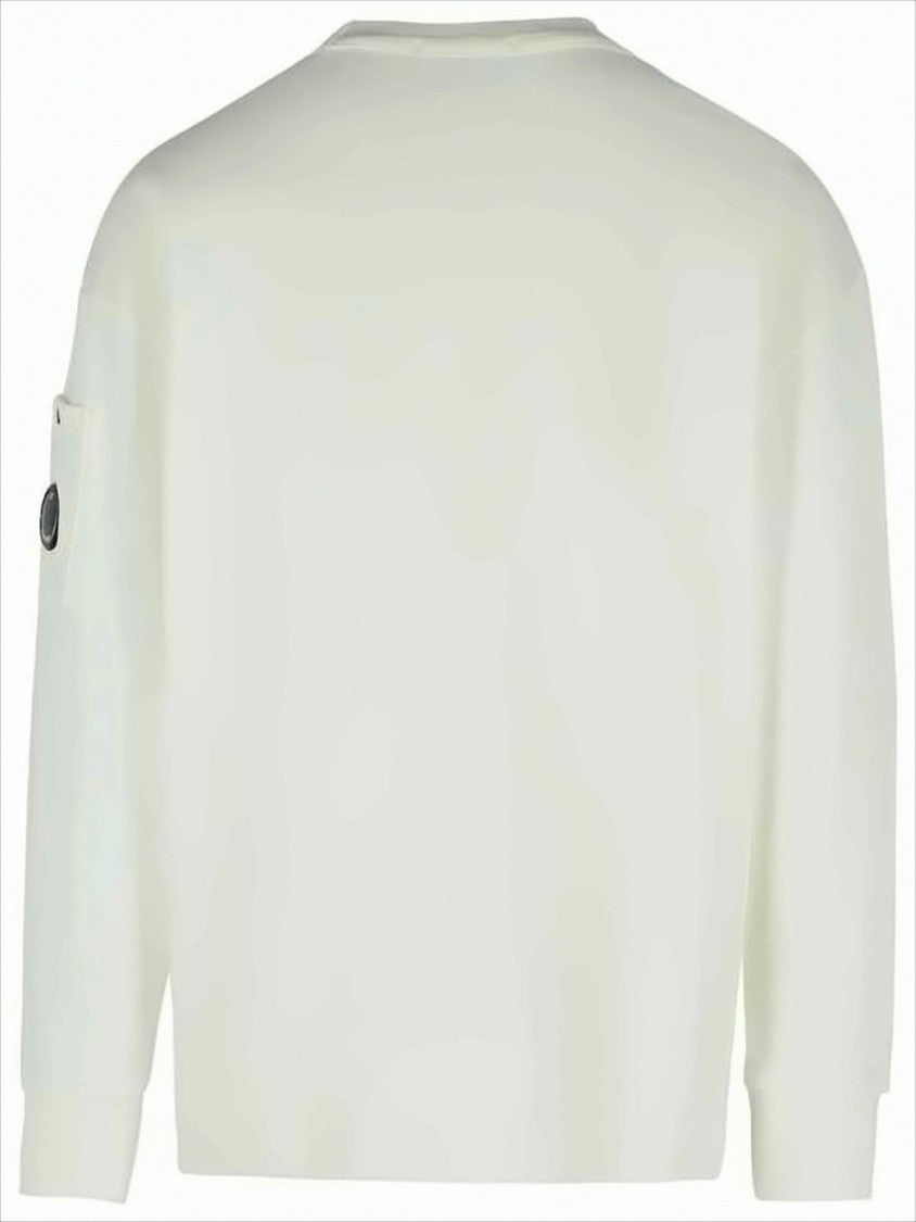 Long-Sleeve Cotton Crew Neck Shirt With Unique Lens Pocket