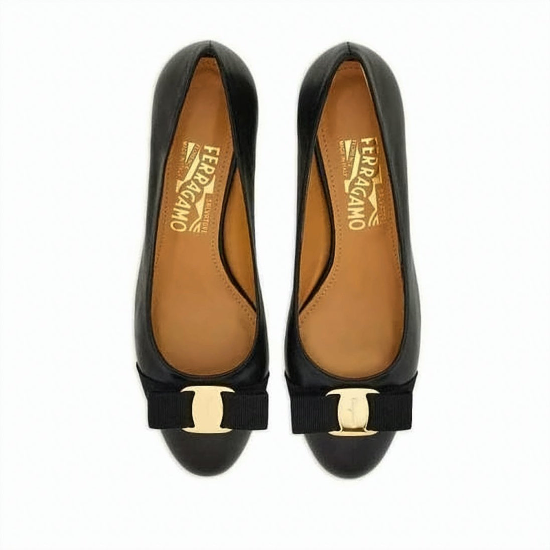 Low-Heeled Pumps with Signature Bow