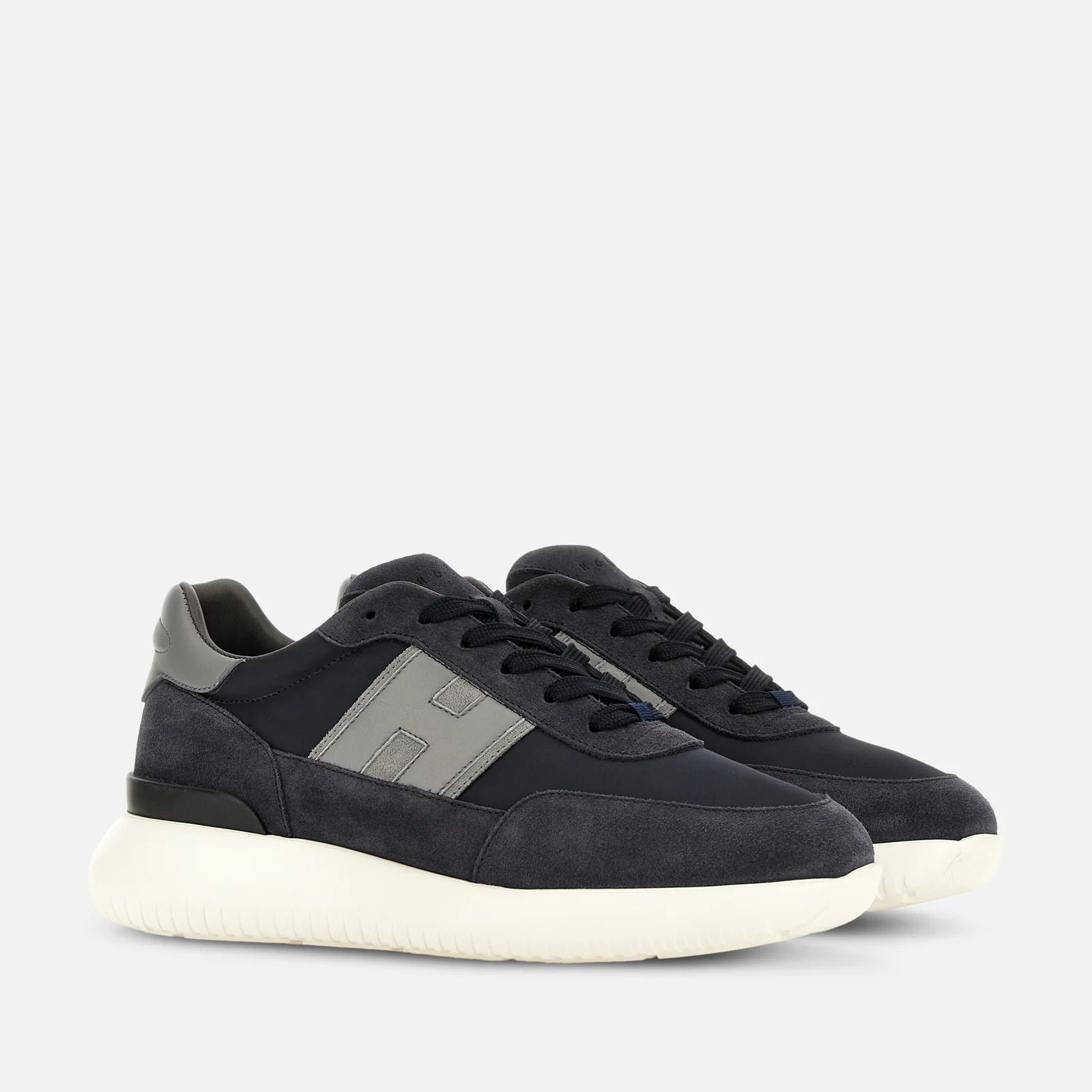 H709 Allacciato H Banda Sneakers in Blue