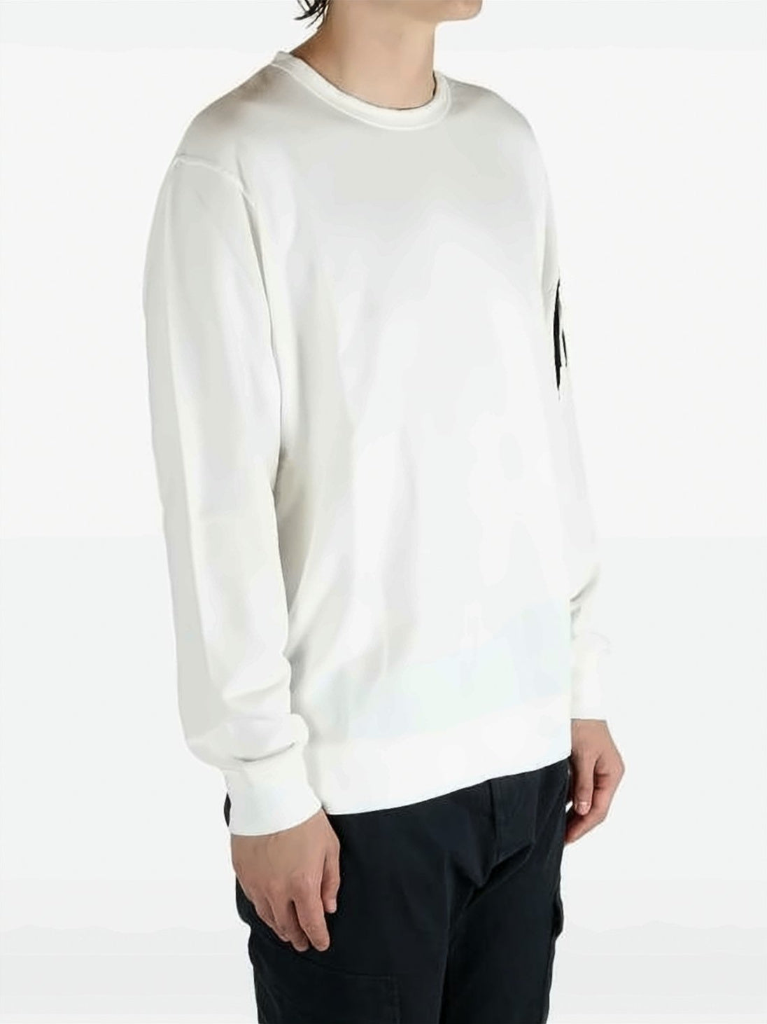 Long-Sleeve Pullover and Lens Detail