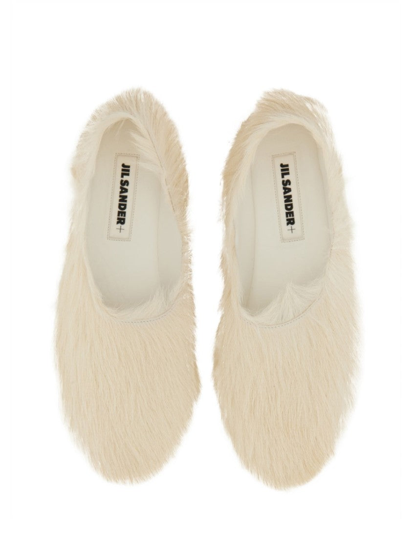 Pointed-Toe Low Calfskin Slipper With Textured Finish