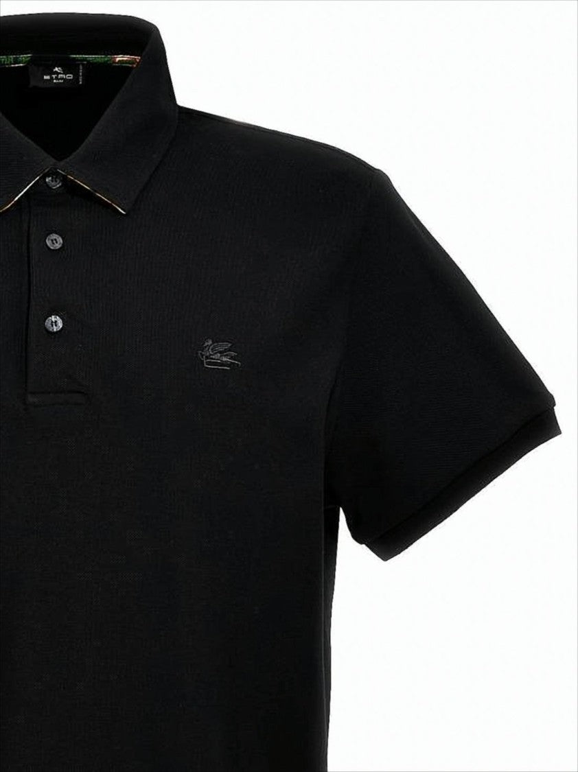 Czarna koszulka polo z krótkim rękawem z haftowanym logo