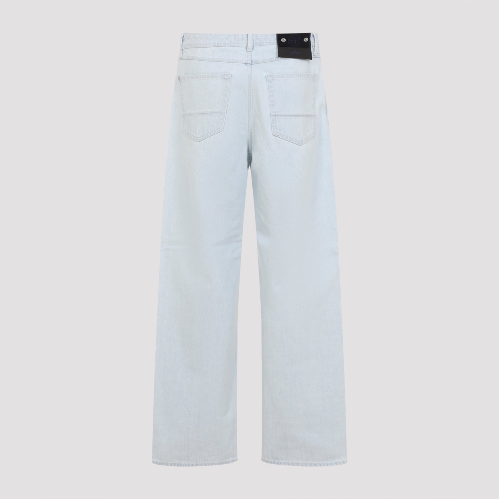 Straight-Leg White Denim Jeans With Classic Five-Pocket Design