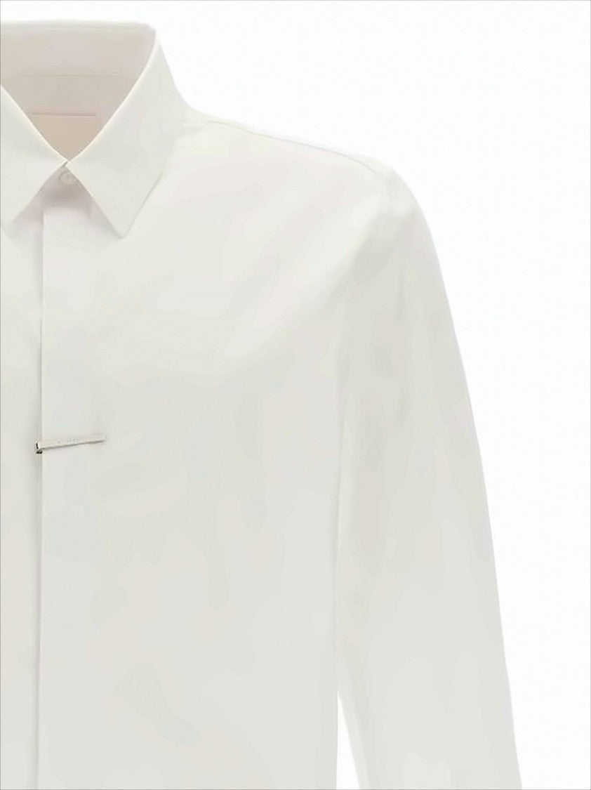 Tailored Long-Sleeve Shirt with Concealed Placket and Minimalist Detail