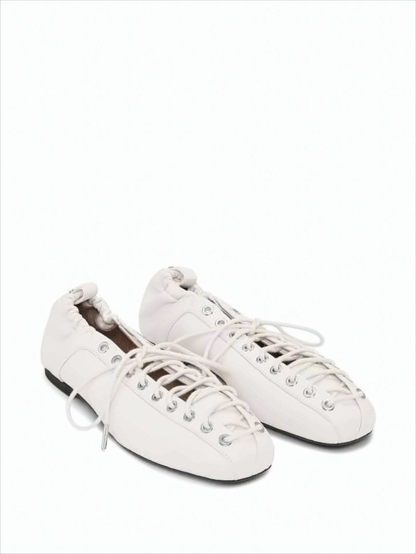 Minimalist White Flats With Gathered Elastic Detail