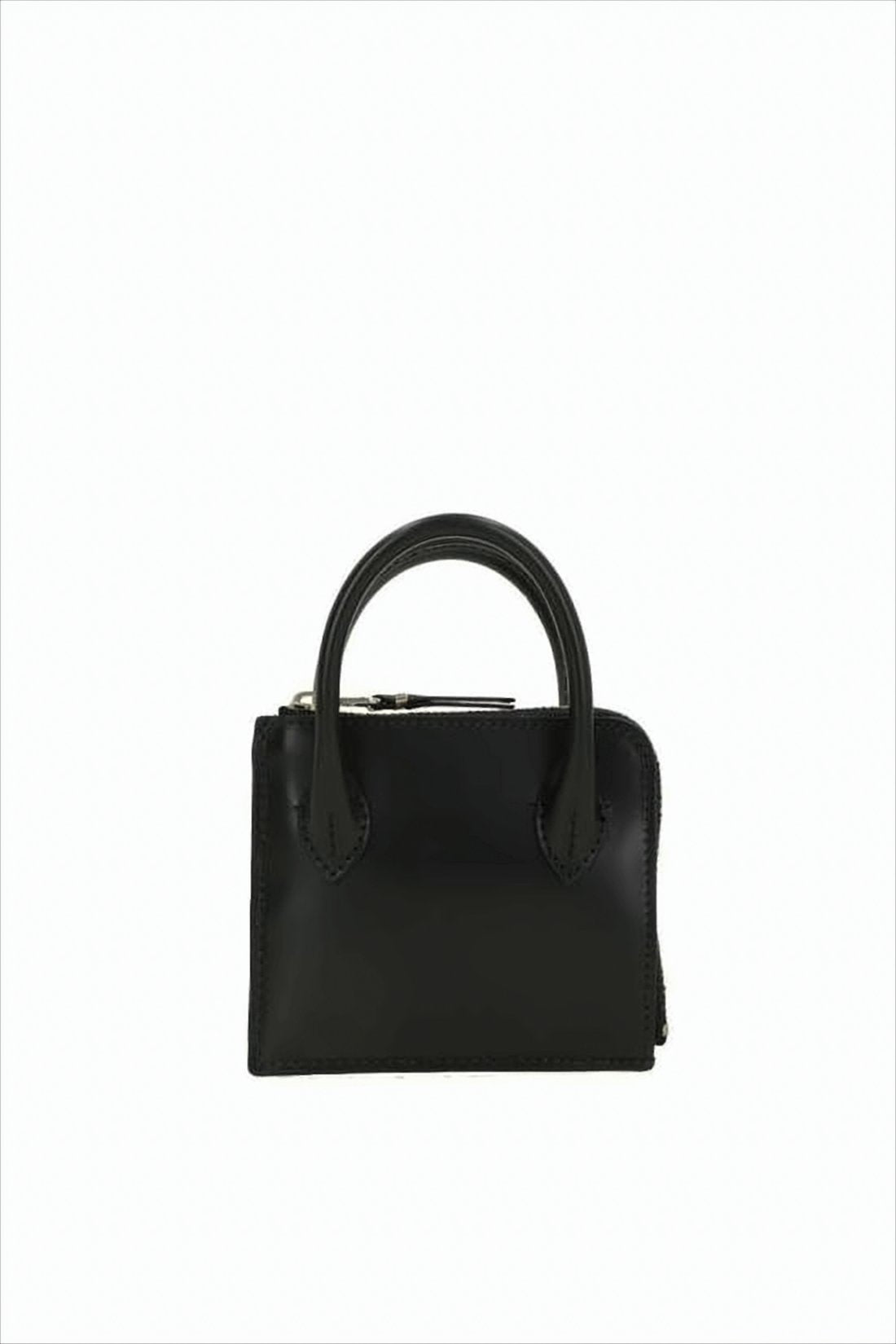 Compact Smooth Leather Cardholder with Zip Closure