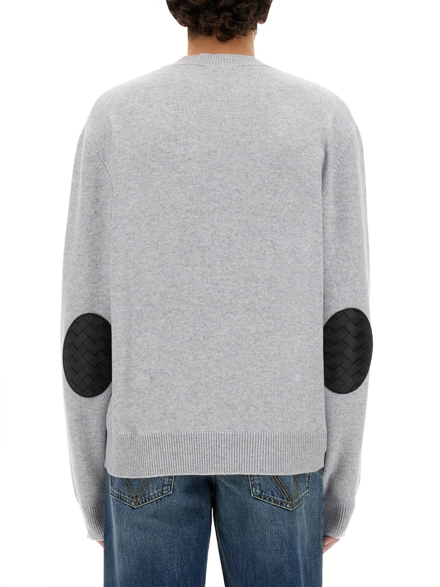 Cashmere Knit Sweater with Round Neckline