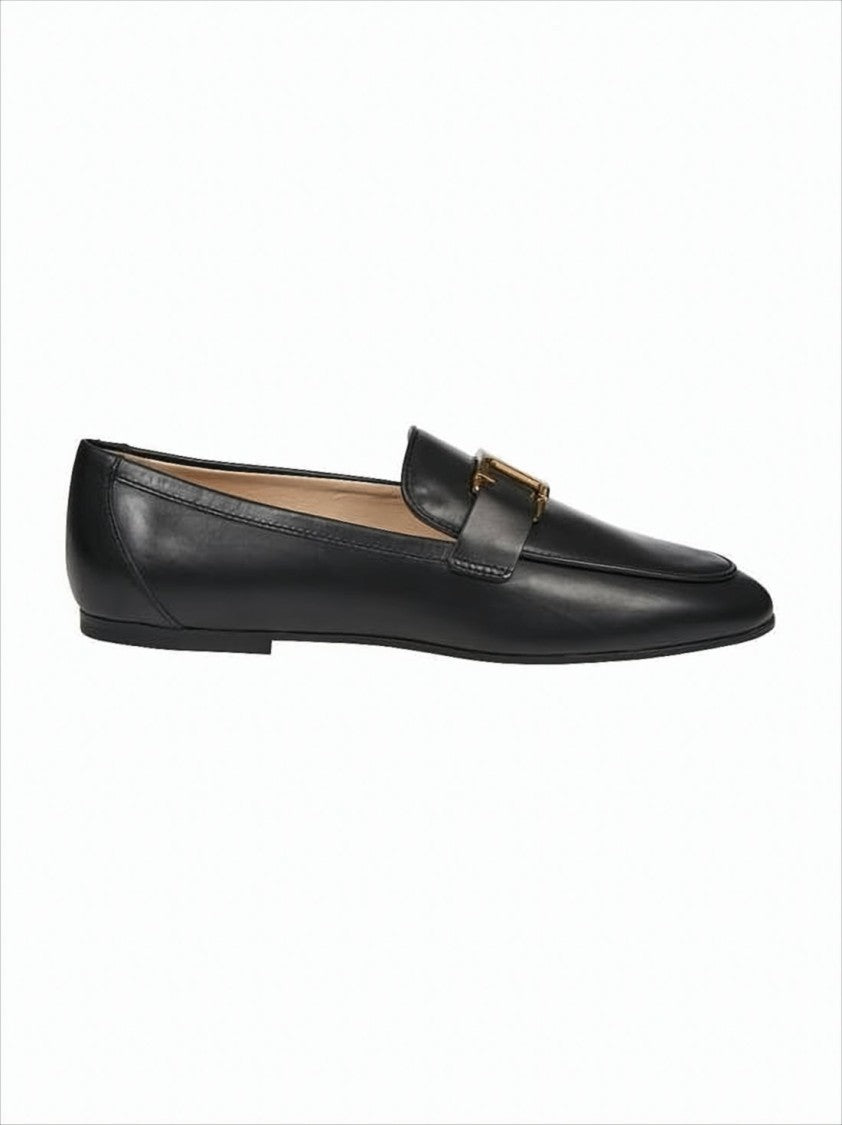 Black Leather Loafer with Polished Finish and Subtle Gold Detailing