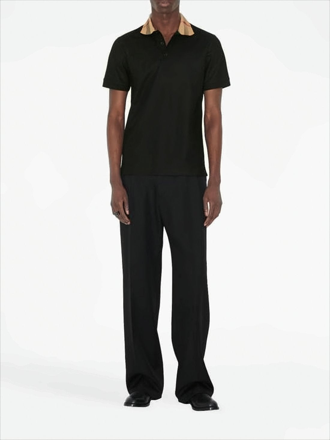 Short-Sleeved Black Polo Shirt with Checkered Collar