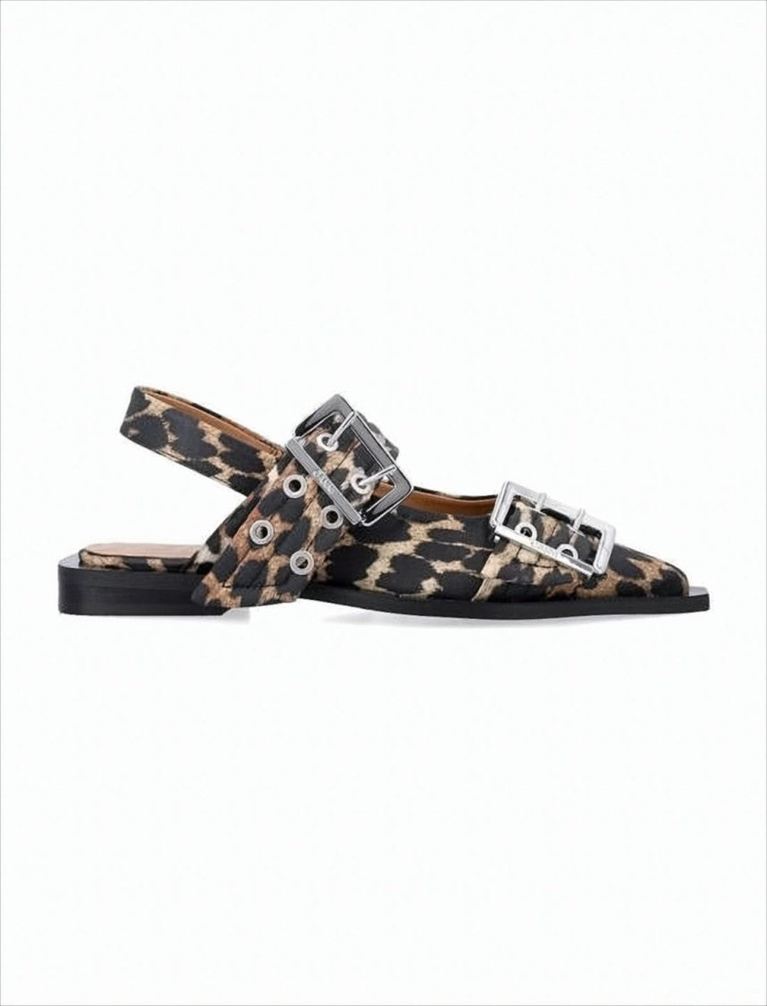 Pointed Toe Flat Shoes With Leopard Print And Silver-Tone Accents