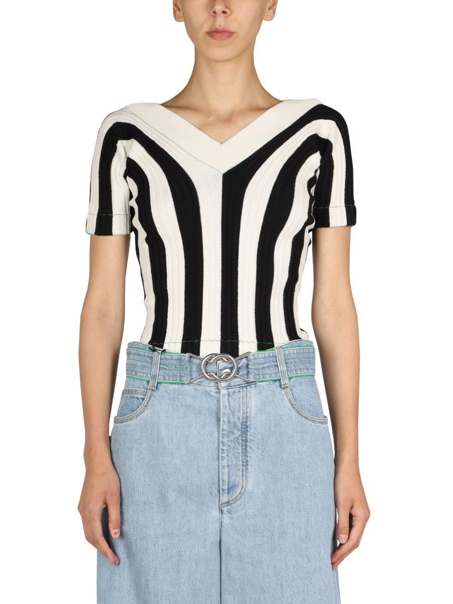 V-Neck Striped Pattern Top with Modern Aesthetic