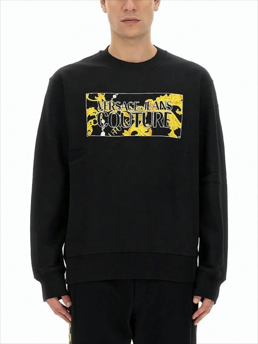 Long-Sleeve T-Shirt with Bold Graphic Print