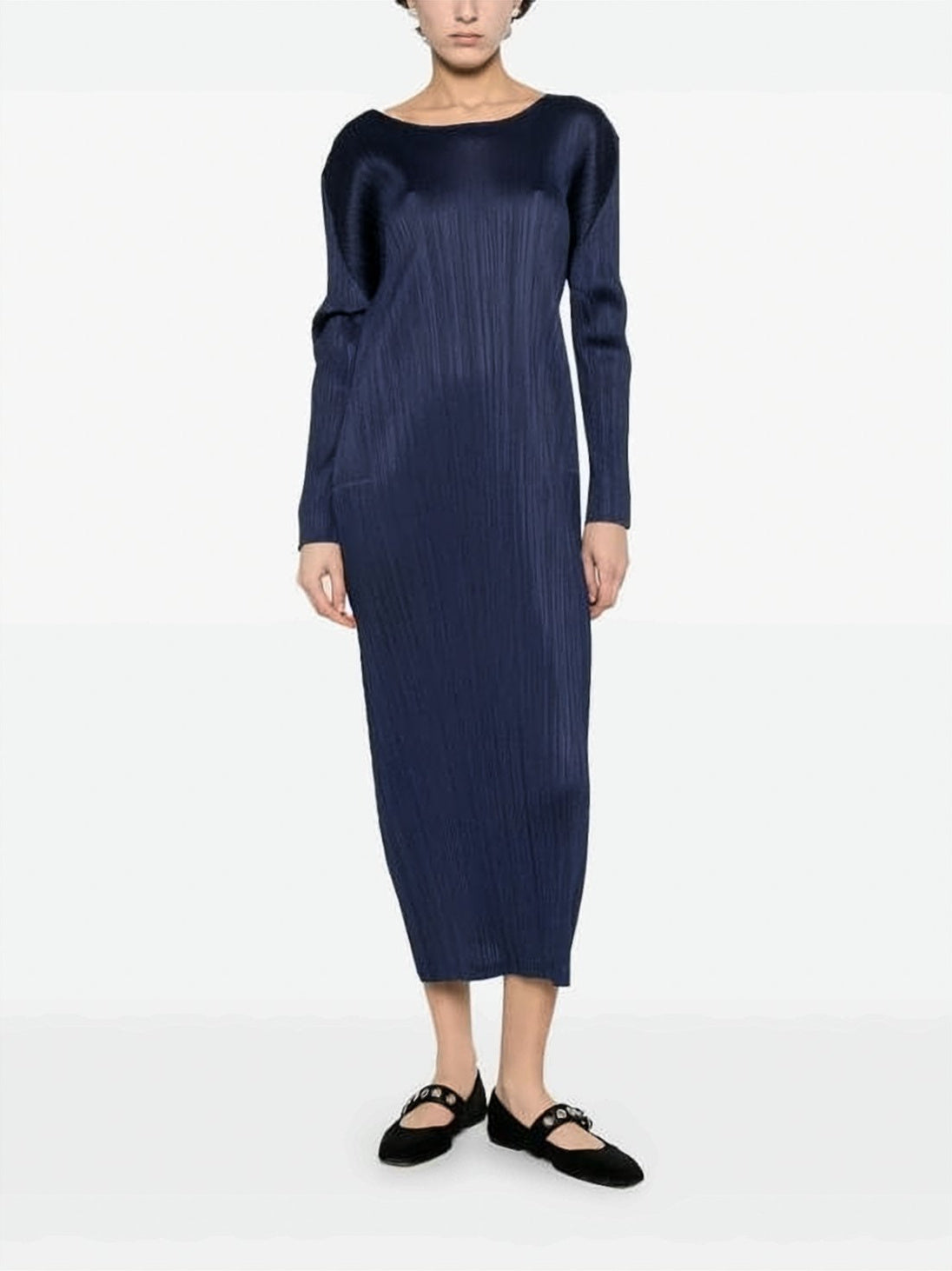 Pleated Texture Midi Dress with Fluid Silhouette
